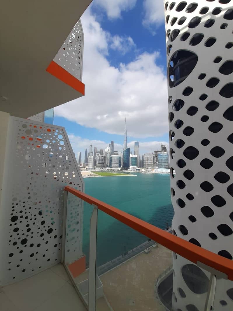 Brand New Building - Studio For Rent + 1 Month Free - Burj Khalifa View