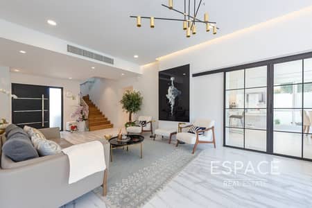 5 Bedroom Villa for Sale in The Meadows, Dubai - Exclusive | Fully Renovated | Amazing Home