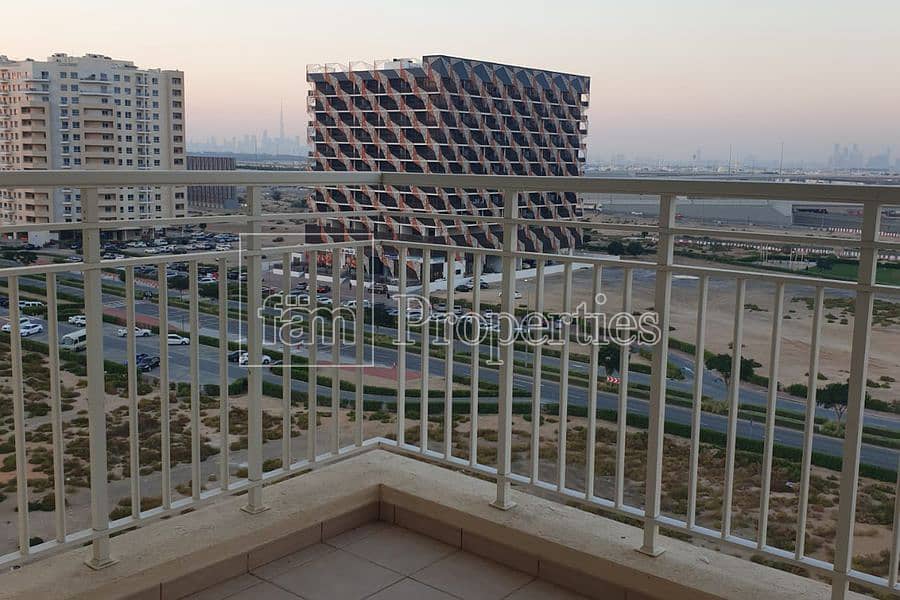 Квартира в Ливан，Кью Пойнт，Мазая 9, 1 спальня, 370000 AED - 5664132