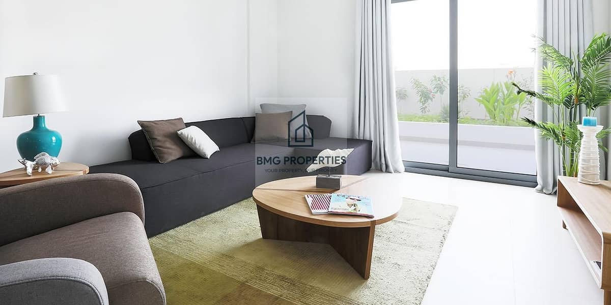 Breathtaking price Studio Apartment with Nice Furnishings | Tenanted