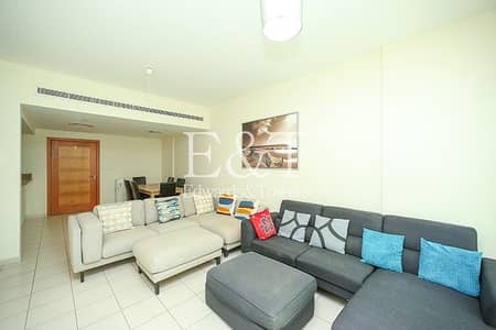 1 Bedroom Flat for Rent in The Greens, Dubai - Furnished | Upgraded | Maintenance Included