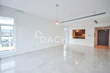 1 Bedroom Flat for Sale in Business Bay, Dubai - Spacious 1 BED with Large Terrace / Burj View