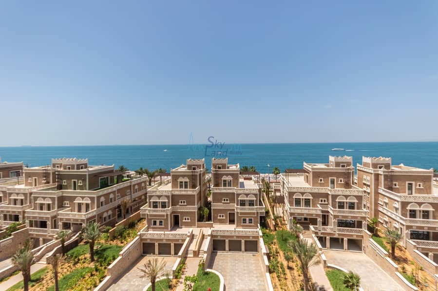 Amazing 2 BR plus maids | Sea view | High floor| Balqis Residences, PJ