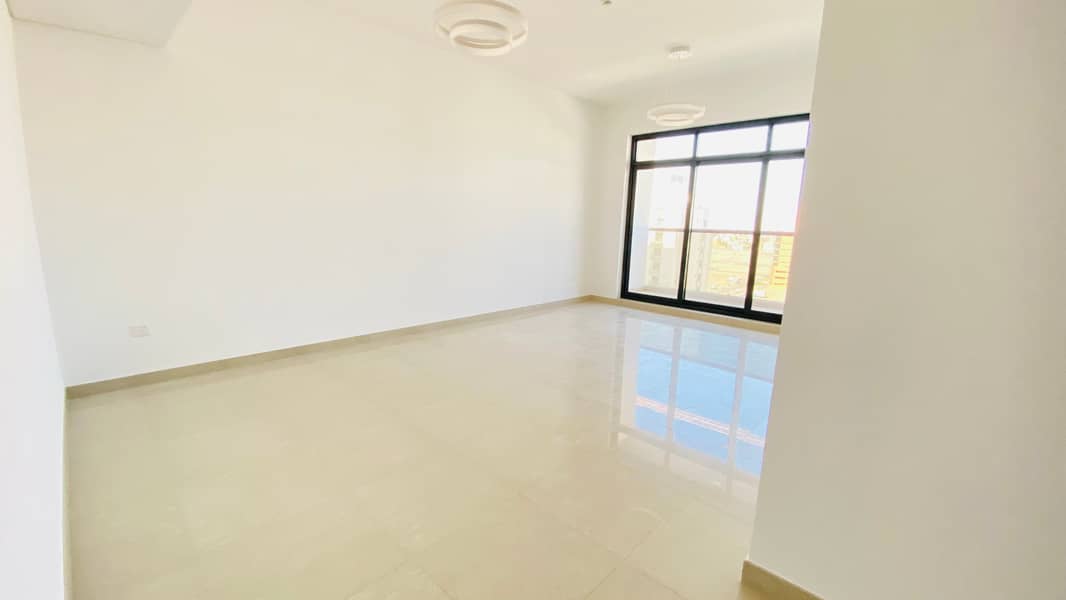 Brand new 2bhk in Jumeirah garden rent 70  in 4/6 cheqs with one month free for family only