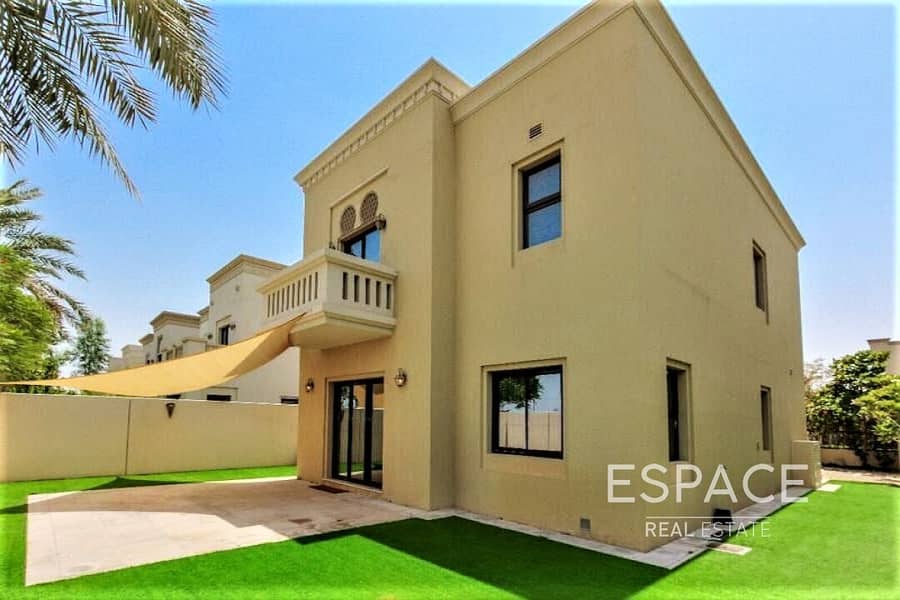 Immaculate | 4 Bedrooms | Single Row