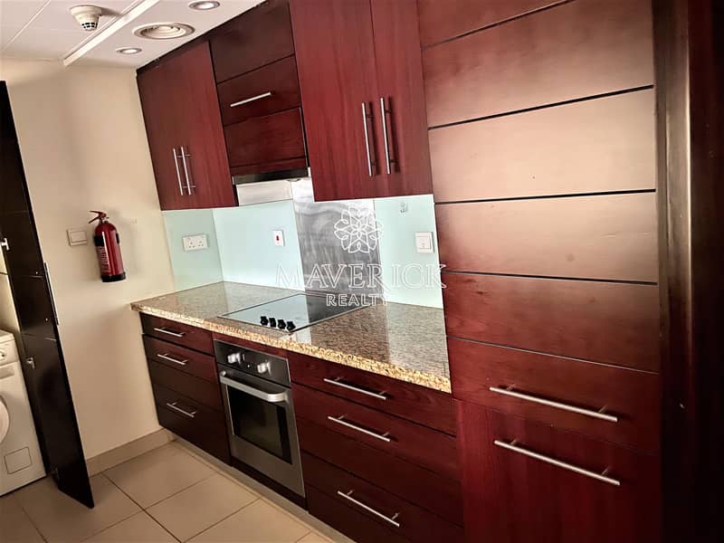 5 Huge 1BR | Chiller Free | Near Dubai Mall | 4Chqs