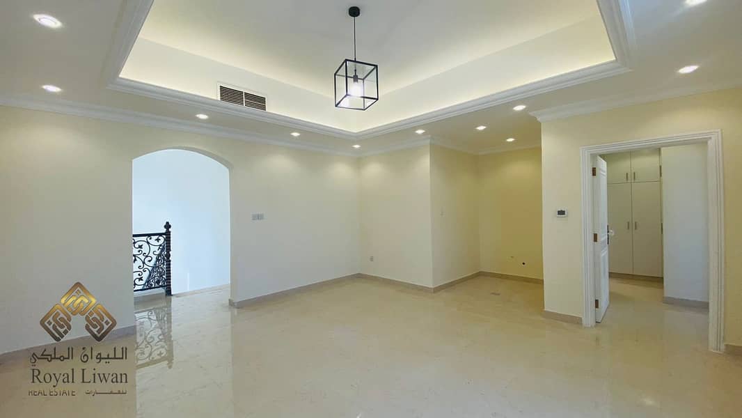 Stunning 5BR + Maids Villa For Rent With Pool