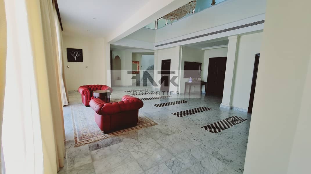 Fully Furnished | Luxury Signature Mansion in Palm Jumeirah