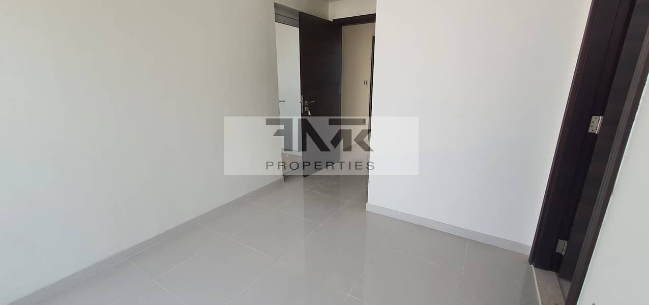 Brand New Single Row 3 bedroom available for  rent in Albizia Cluster