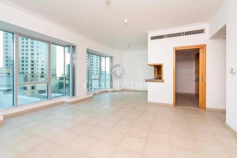 Bright and Spacious | Vacant | 6 Cheques