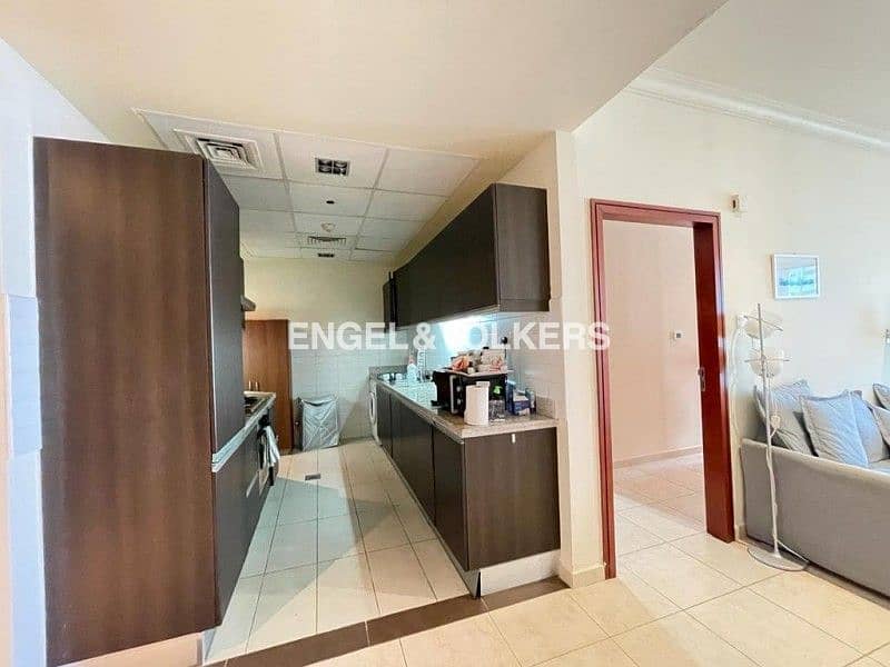 5 A Motivated Seller | High Floor | Rented