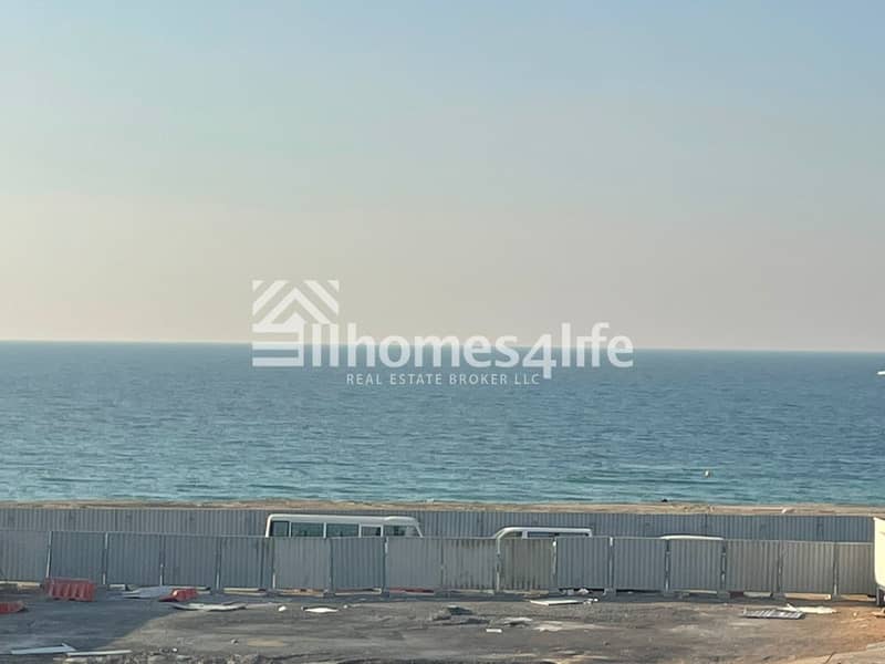 Full sea view| Ready to move| Private beach