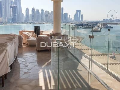 4 Bedroom Penthouse for Sale in Palm Jumeirah, Dubai - Best Unit, Best Panoramic View of Sea and Skyline.