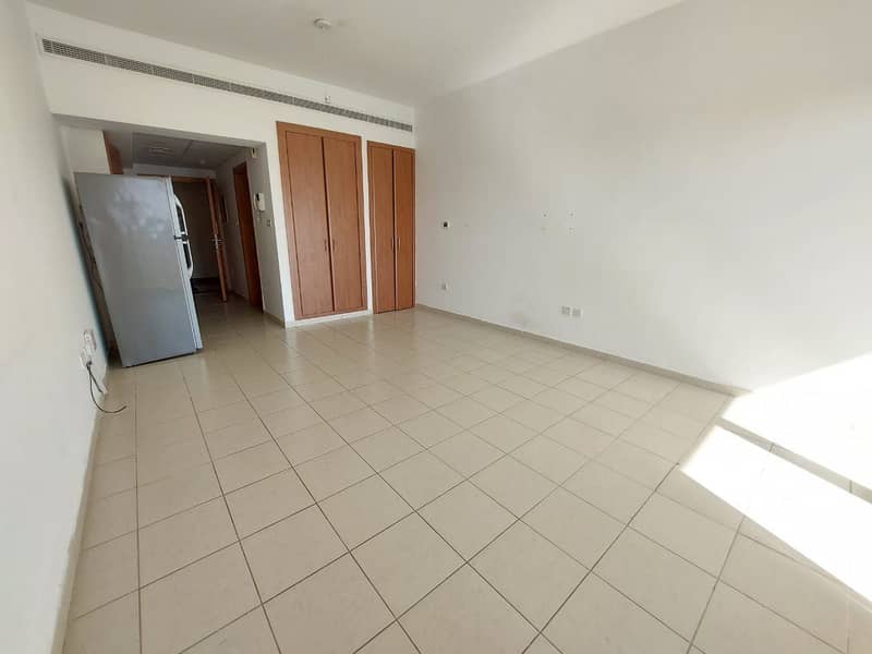 WELL MAINTAINED | STUDIO | READY TO MOVE IN
