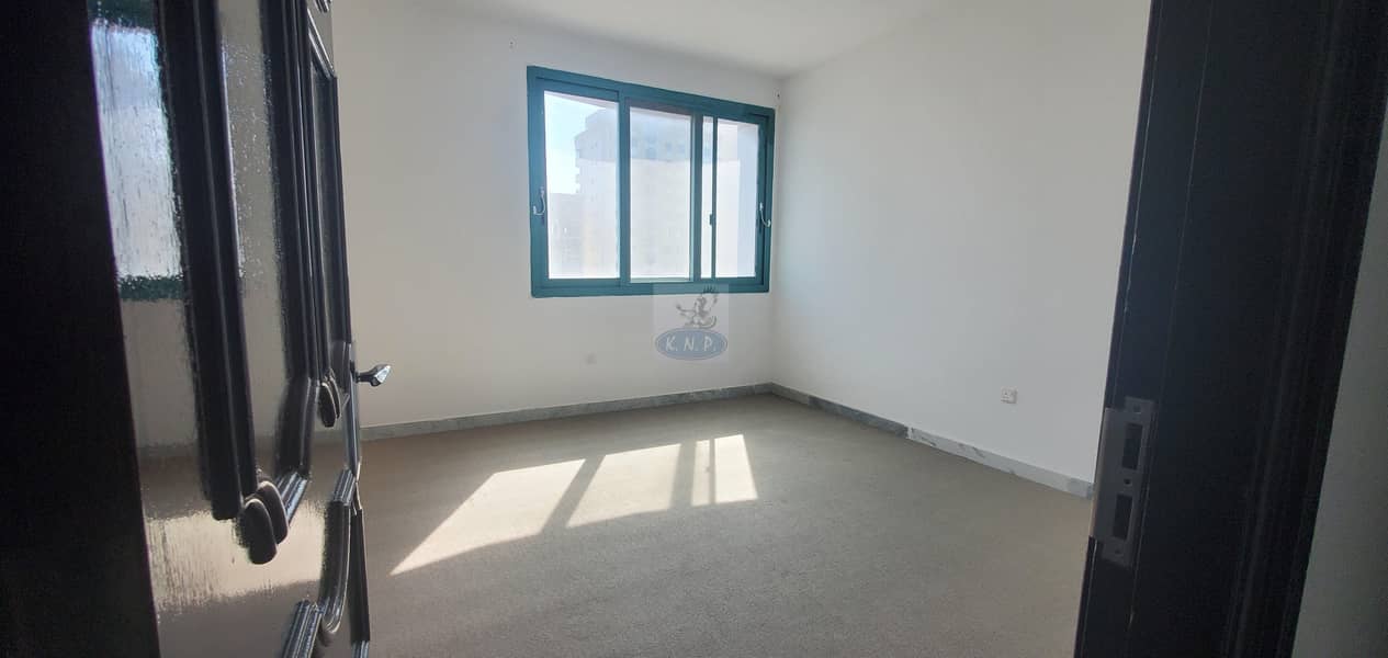 2Bedroom   c/ac Flat in Al falah st in  tower building  only AED 42000/-