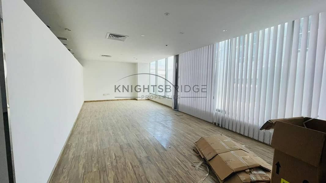 Sheikh zayed road: Fitted  office 1  Month Free: