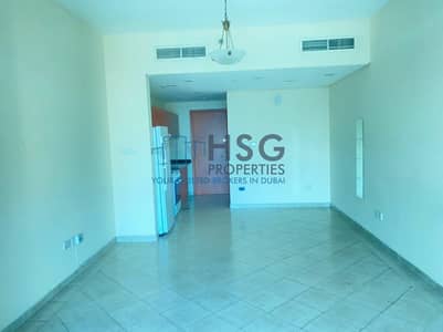 Big Size studio in crescent tower for sale