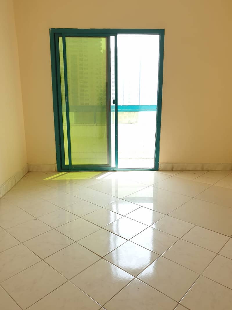 2 month free 1bhk with balcony rent 18k opposite of shara center