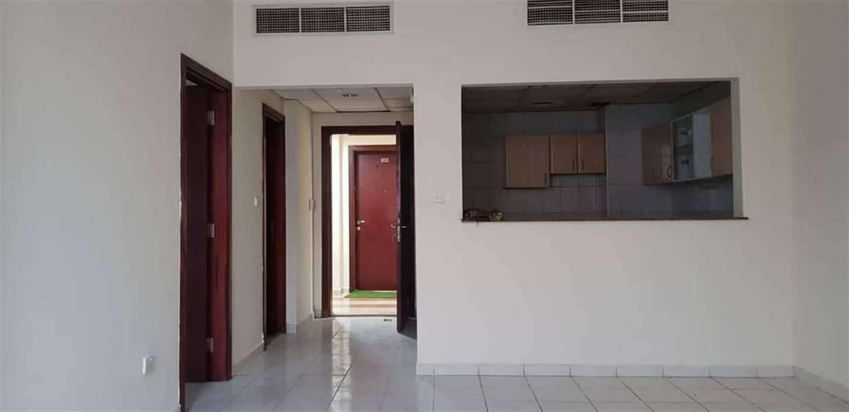 1 BEDROOM WITH BALCONY ENGLAND CLUSTER