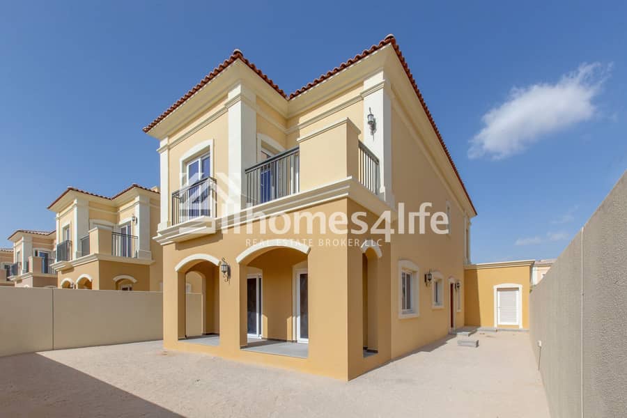 Brand New,3 bed Villa, Ready to Move In!