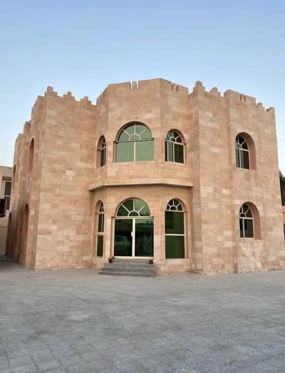 For sale villa in Al - Mawafjah/ Sharjah