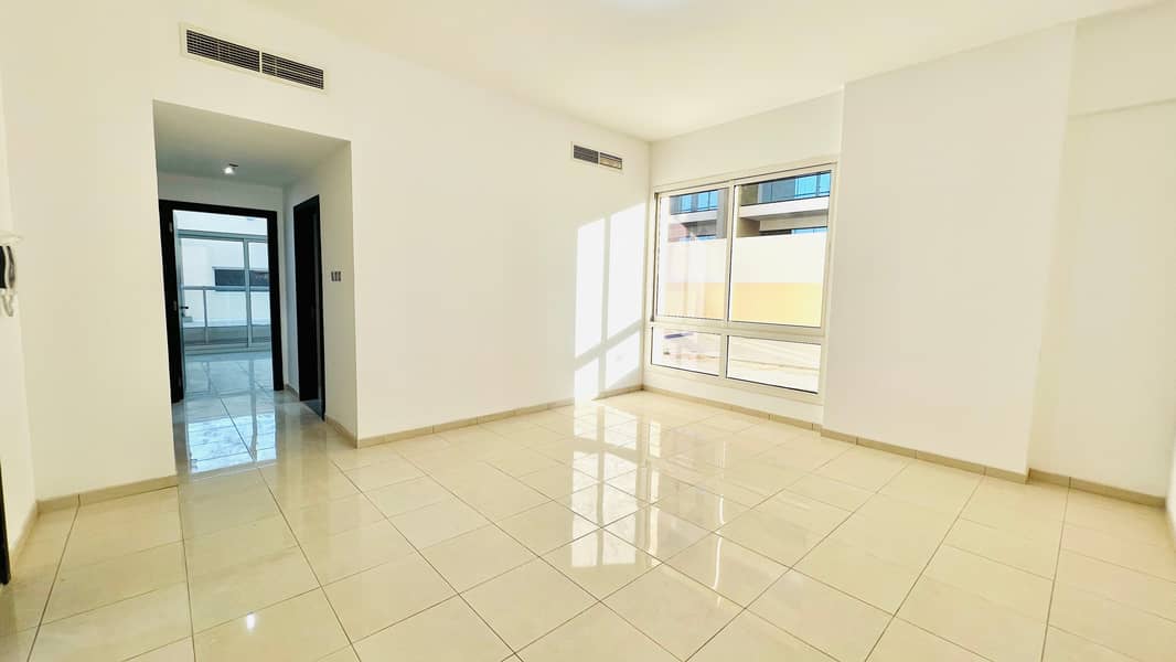 位于纳德-阿尔-哈马尔综合区，哈萨尼20公寓 1 卧室的公寓 44000 AED - 5657646