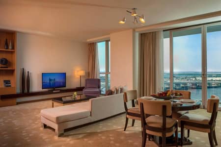 شقة فندقية 3 غرف نوم للايجار في دبي فيستيفال سيتي، دبي - Kitchen