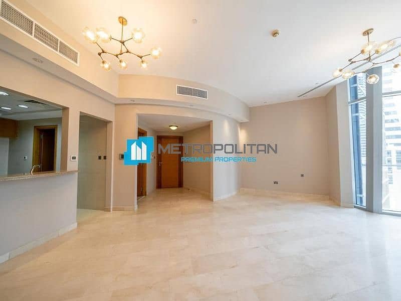 Spacious and Bright| Unfurnished| Ready To Move In