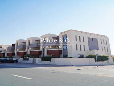2 Bedroom Townhouse for Sale in Jumeirah Village Circle (JVC), Dubai - Two Bedrooms| Fully Vastu Compliant| Well Maintained