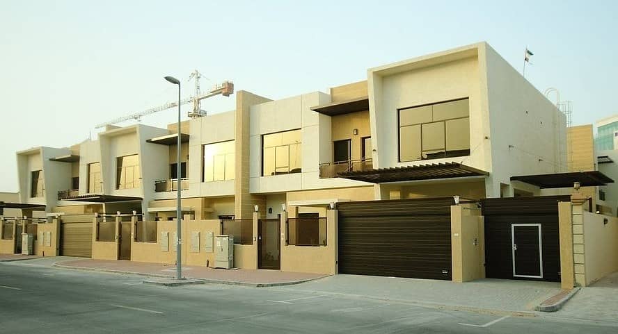 Lowest Deal: Amazing villa  4 bedroom + Hall for Rent