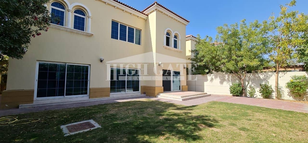 Must View ! 4 Bed Villa with Maid\'s room in Jumeirah Park