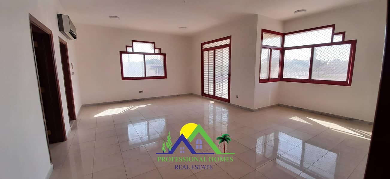 Specious private entrance 3Bedrooms in Mutawaa