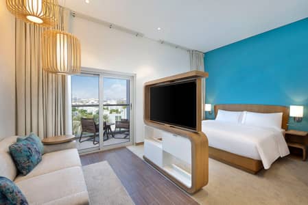 Hotel Apartment for Rent in Al Garhoud, Dubai - Studio King Guestroom