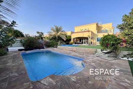 4 Bedroom Villa for Rent in Jumeirah Park, Dubai - One Of A Kind | HSingle Row | Huge Plot
