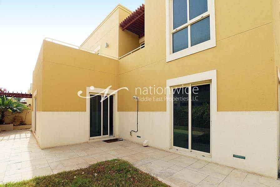 Live Comfortably In This Villa With Private Garden