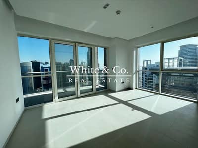 2 Bedroom Apartment for Rent in Dubai Marina, Dubai - High Floor | Spacious and Modern | Vacant