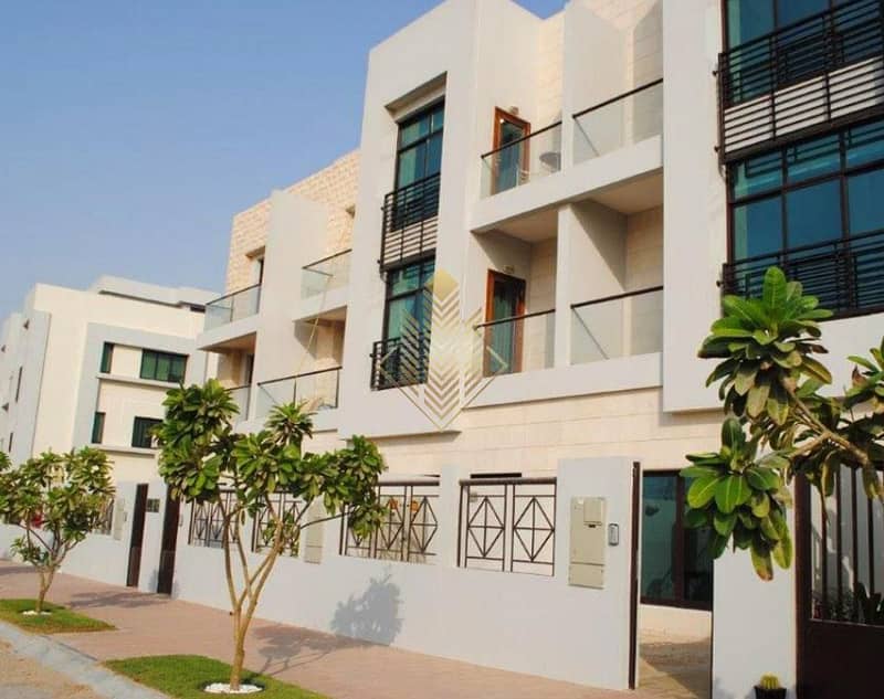 SPACIOUS | EXCLUSIVE | 2 FLOORS WITH TERRACE