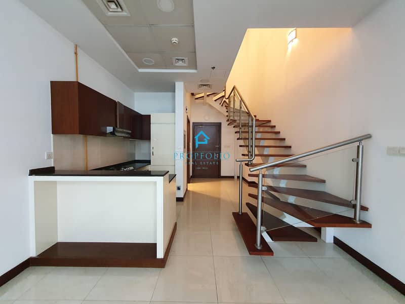 Beautiful Modern 1 bhk Duplex with private patio
