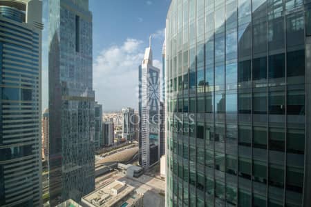 مکتب  للبيع في مركز دبي المالي العالمي، دبي - مکتب في برج الإمارات المالي الجنوبي أبراج الإمارات مركز دبي المالي العالمي 2300000 درهم - 5611483