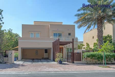 4 Bedroom Villa for Sale in The Meadows, Dubai - Exclusive| Upgraded| Type 14 | Opposite Lake