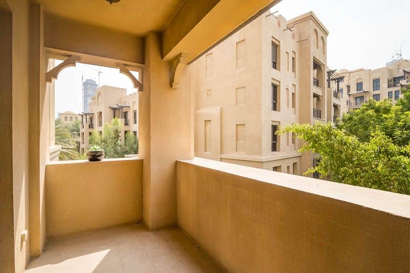 Exclusive| Vacant| Burj and Courtyard View| Study