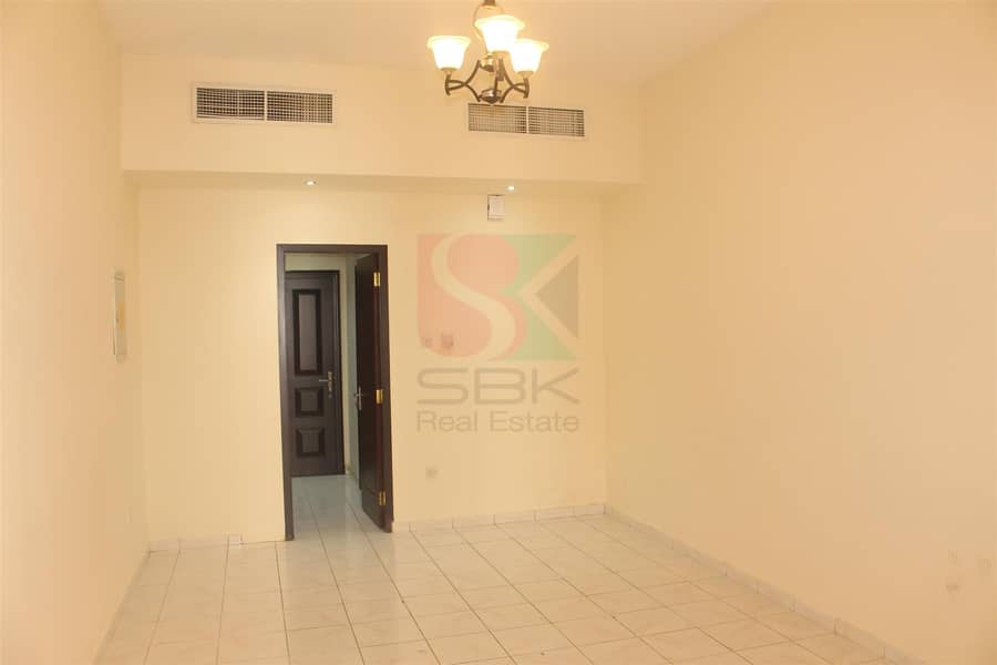 Spacious Studio Apartment Available in Al Baraha