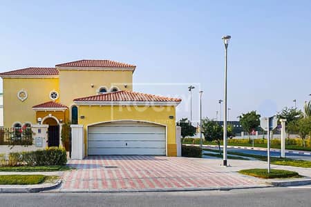 3 Bedroom Villa for Sale in Jumeirah Park, Dubai - Vacant | Spacious Villa | Jumeirah Park