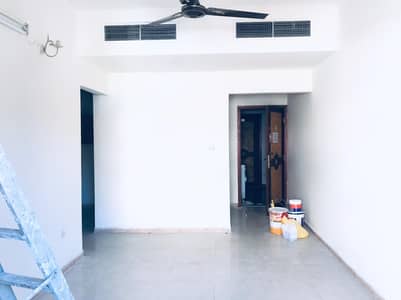 Spacious 1 Bhk Available Near Bus Station