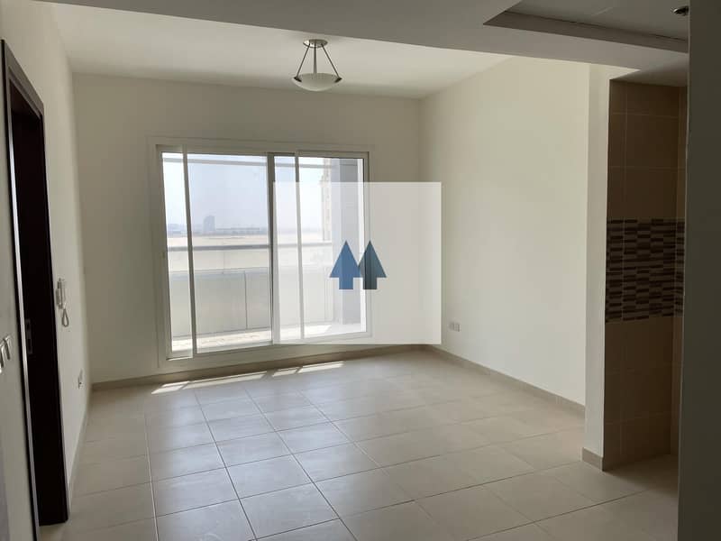 Warsan 4 - Al Owais Icon Building - 1 Bedroom Apartments