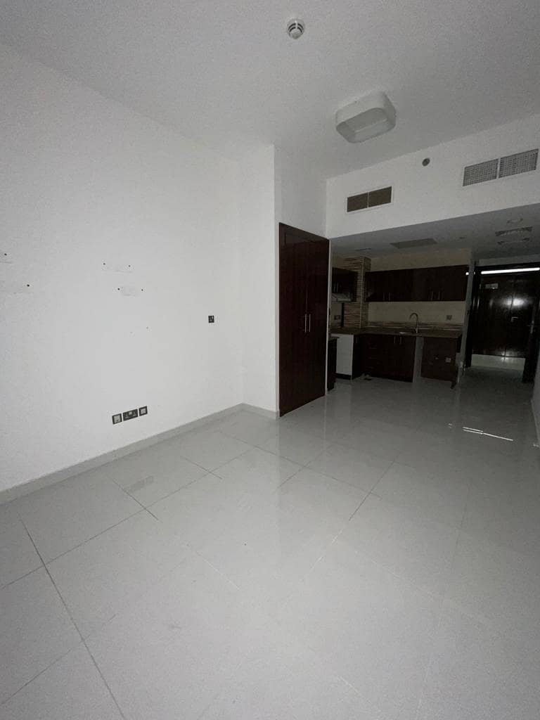 位于迪拜硅绿洲，阿拉伯之门公寓小区 的公寓 29000 AED - 5721656