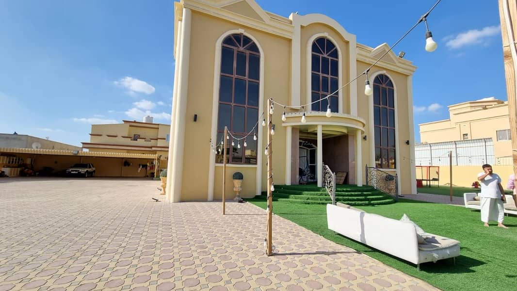 Vey Beautiful and Big Size 5 Bedroom Villa available for sale wih Very Huge Area outside Low price just 5 Million