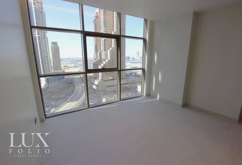 10 Marina View | Large Bright Rooms | Available Feb