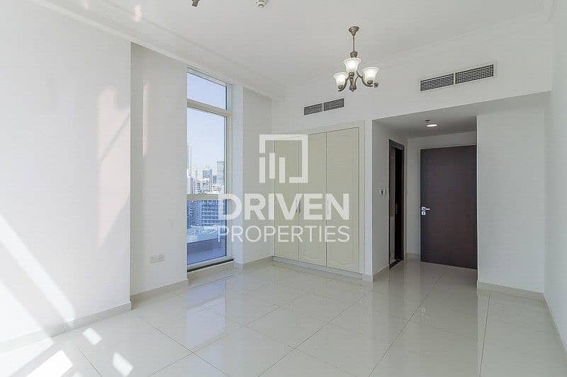 7 Amazing 2 Bed Apt with Burj and Canal View
