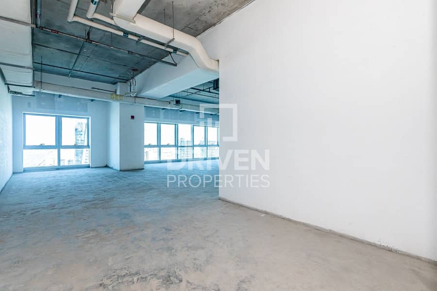 Spacious Full Floor Office | High Floor